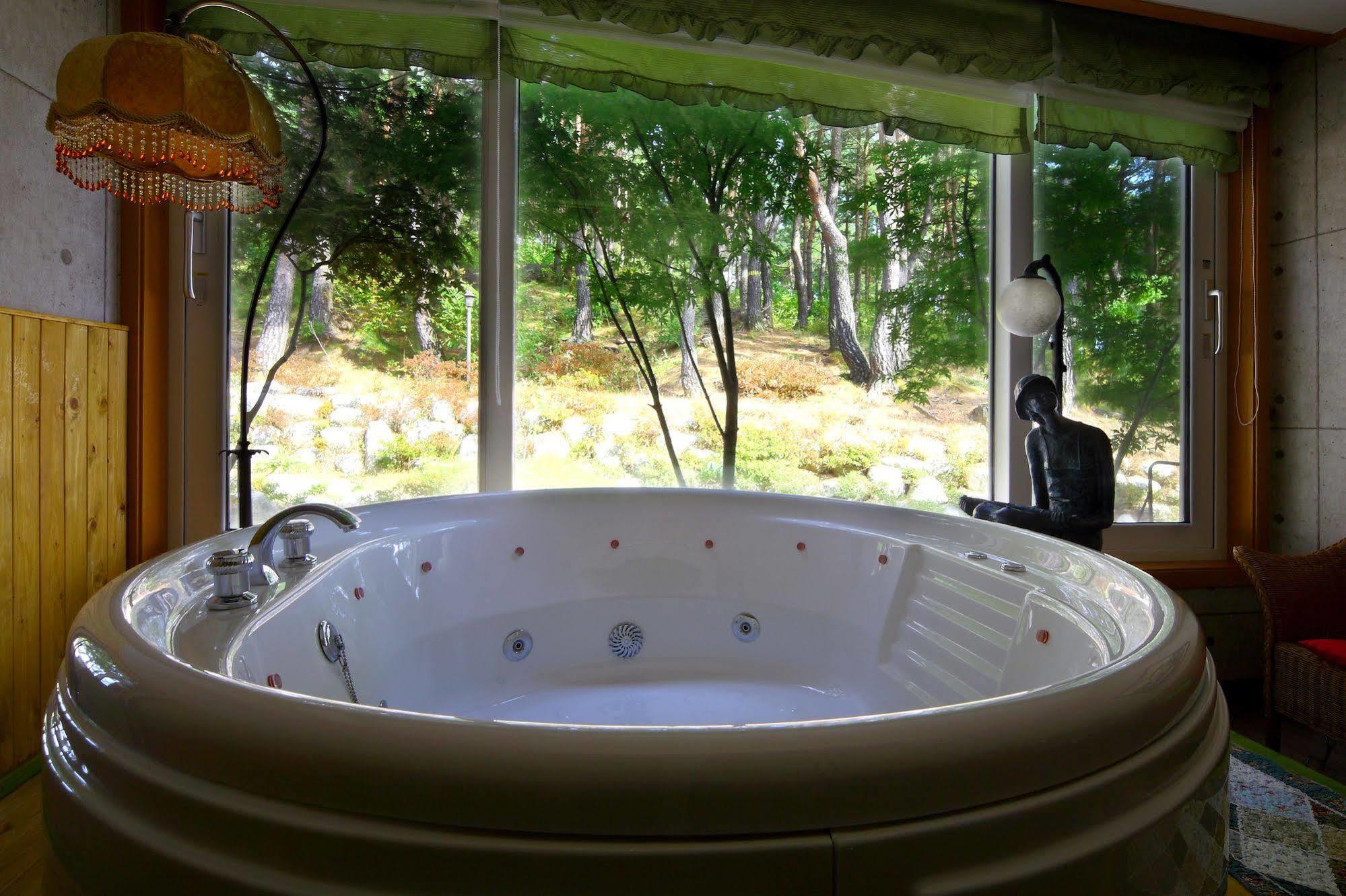 סוקצ'ו Casa Seorak Bed And Breakfast מראה חיצוני תמונה